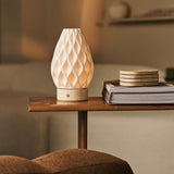 Vela Beige – Travertin Kabellose Tischlampe 