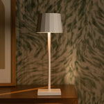 William White Rechargeable Table Lamp – Cordless, Dimmable, 120-Hour Battery Life Tavellio
