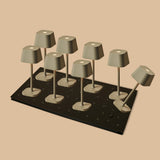 Professional Kombi-Set | 8 × Ava Schattengrau Tischlampen & Magnetisch Ladestation