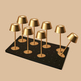 Professional Kombi-Set | 8 × Milou Gold Tischlampen & Magnetisch Ladestation