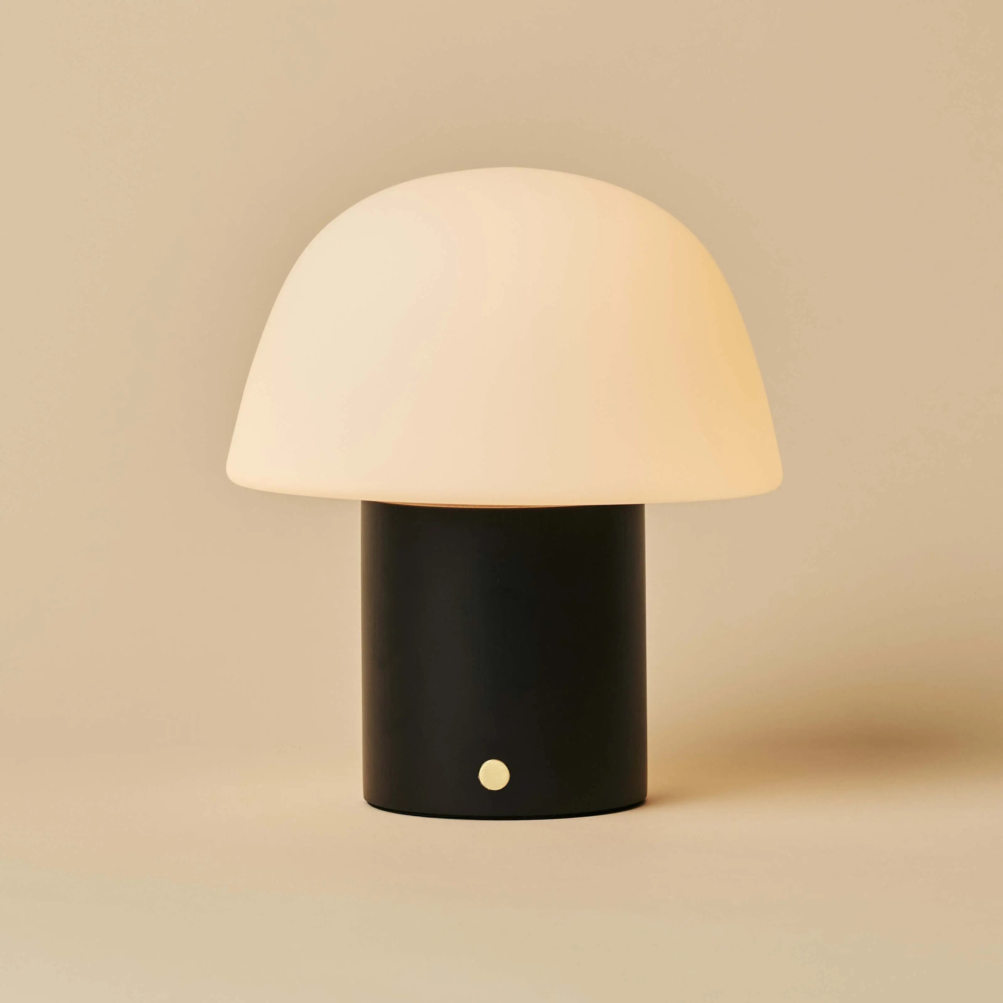 Yannick Black Table Lamp Without Cord - Modern, Battery & Durable