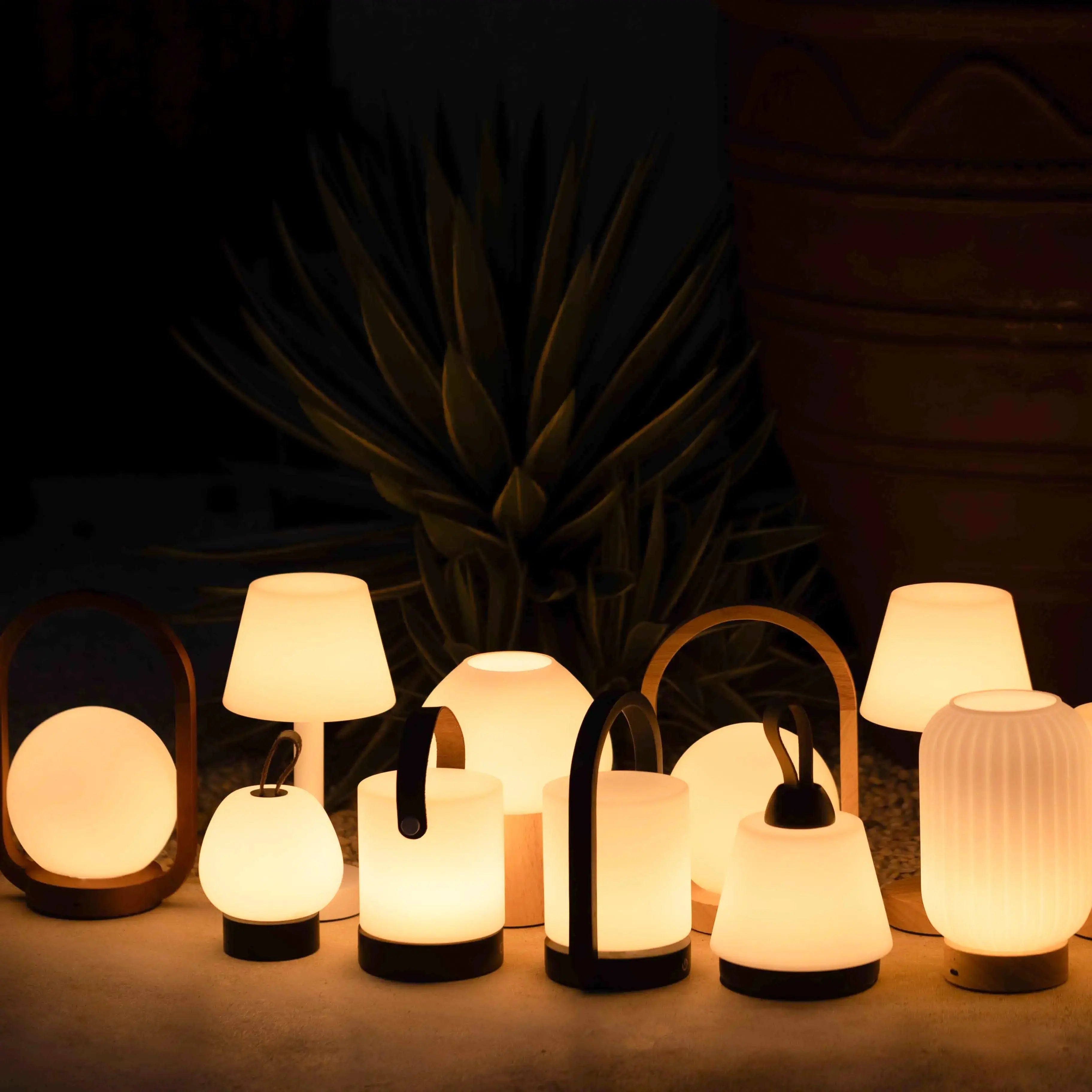 CANEOE Draadloze wandlamp, set van 2, voor binnen, met stoffen CANEOE Draadloze wandlamp, set van 2, voor binnen, met stoffen