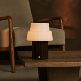 Lio Dunkelbraun Wiederaufladbare Tischlampe 