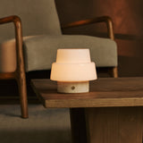 Pissarro Small Beige – Travertin Wiederaufladbare Tischlampe 