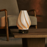 Terra Dunkelbraun – Emperador Dark Marmor Wiederaufladbare Tischlampe 