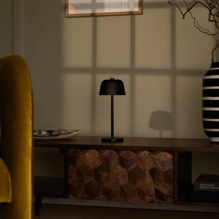 Anton black - Rechargeable iron table lamp Tavellio