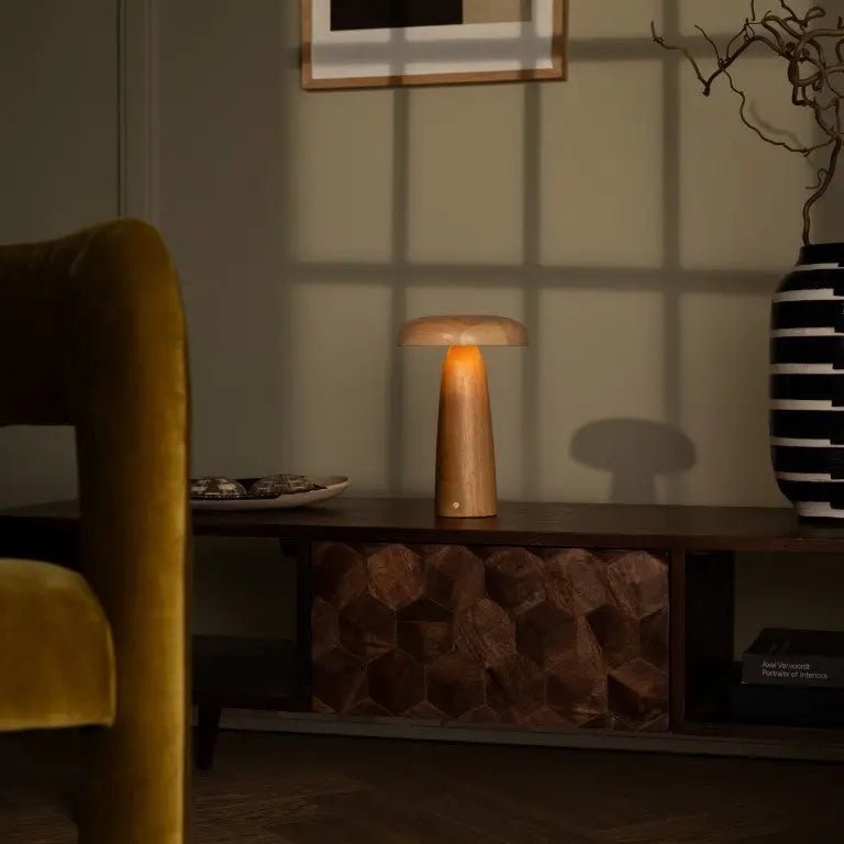 Lennart Wooden Table Lamp – Rechargeable, Dimmable & Cordless Lighting Tavellio