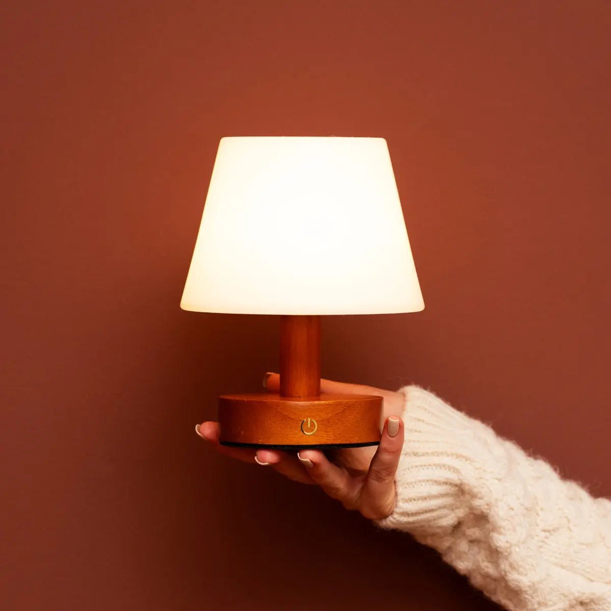 Teddy Chestnut Brown Wooden Rechargeable Table Lamp | Dimmable & Cordless with 3 Light Modes Tavellio