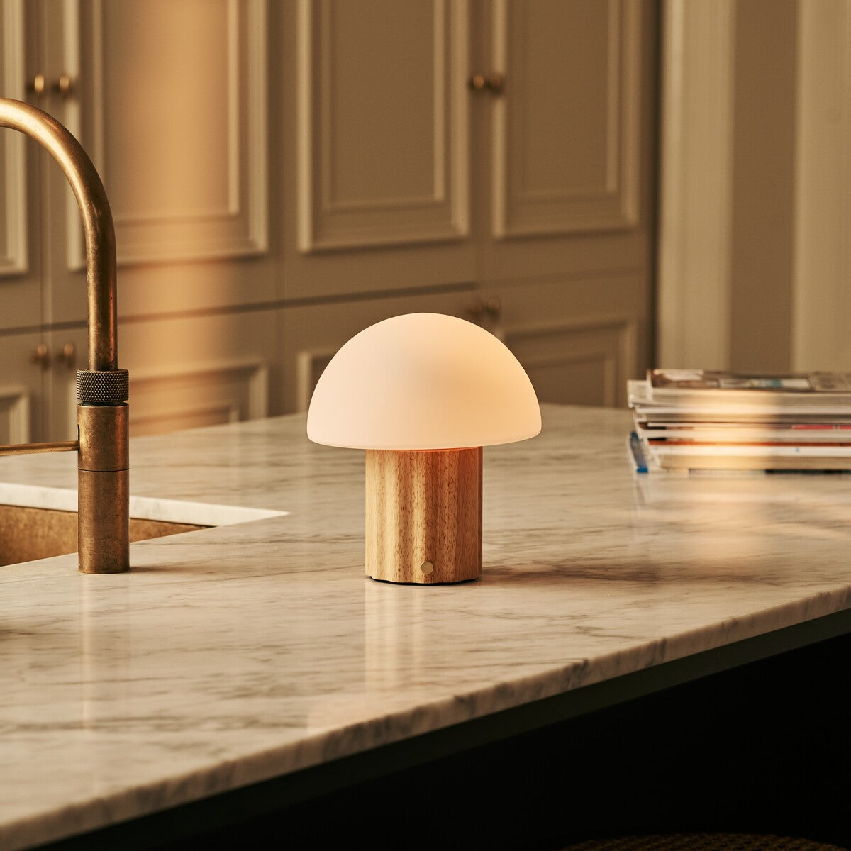 Timo Light Brown Rechargeable Table Lamp | Dimmable, Modular Lampshade & 3 Light Colors