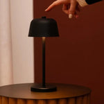 Anton Black Rechargeable Table Lamp | Stylish & Cordless Lighting Tavellio