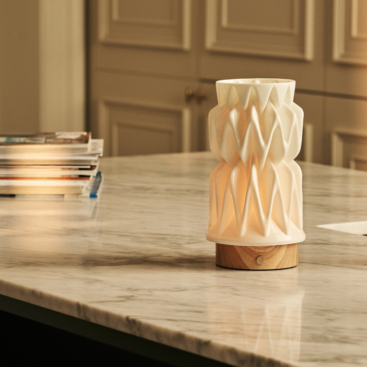 Vento Light Brown Wooden Rechargeable Table Lamp | 3D-Printed Porcelain, Dimmable & 3 Light Modes