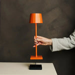 Wouter Orange Blossom Rechargeable Table Lamp – Wireless Charging, Dimmable, 120-Hour Battery Life Tavellio