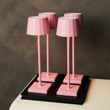 Wouter Flamingo Pink Rechargeable Table Lamp – Wireless Charging, Dimmable, 120-Hour Battery Life Tavellio