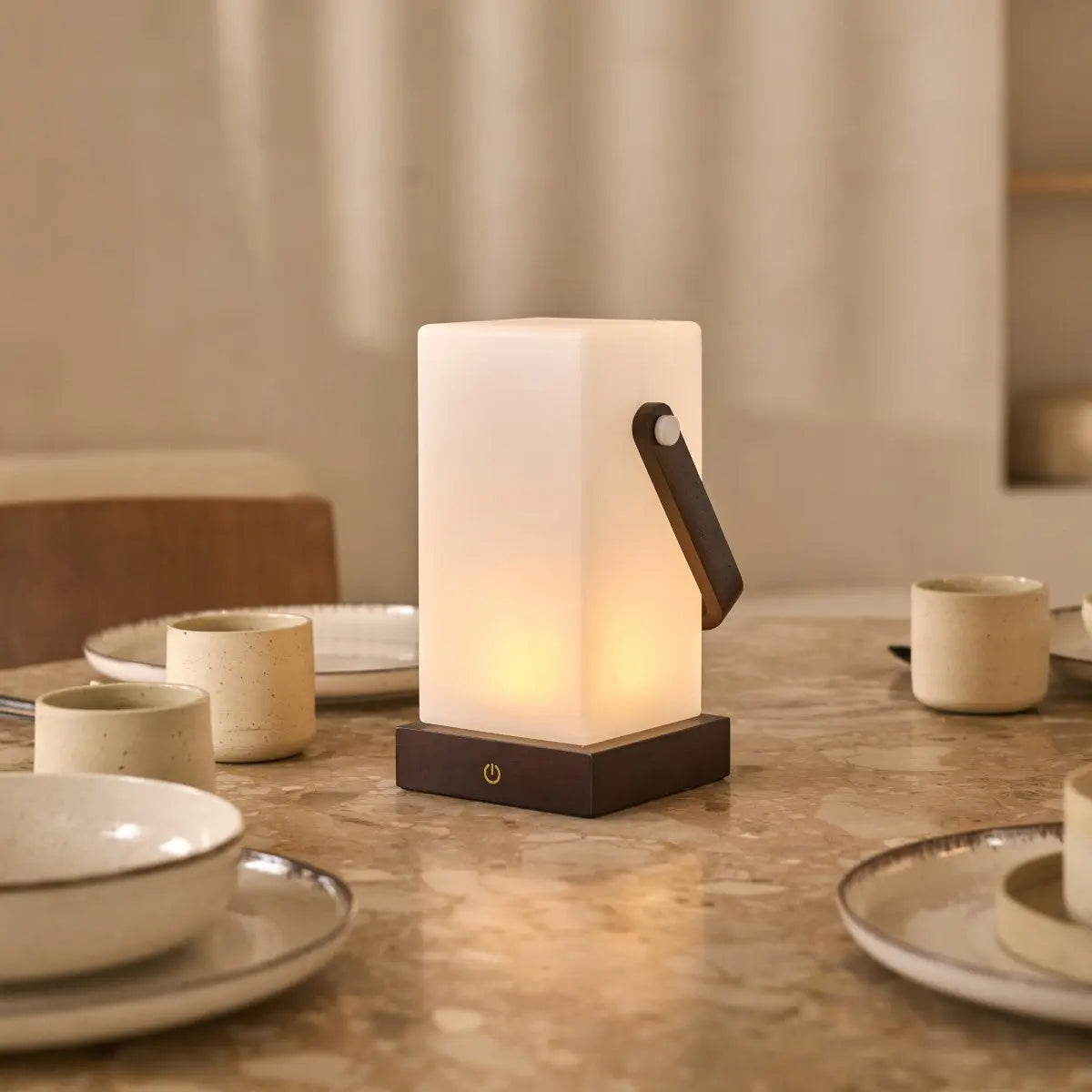 Harper Dark Brown Wooden Lamp – Cordless Rechargeable Table Lamp with Handle Tavellio