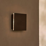 Lane Donkerbruin draadloze wandlamp, oplaadbaar, dimbaar, van natuurlijk hout, 5000K wit licht Tavellio